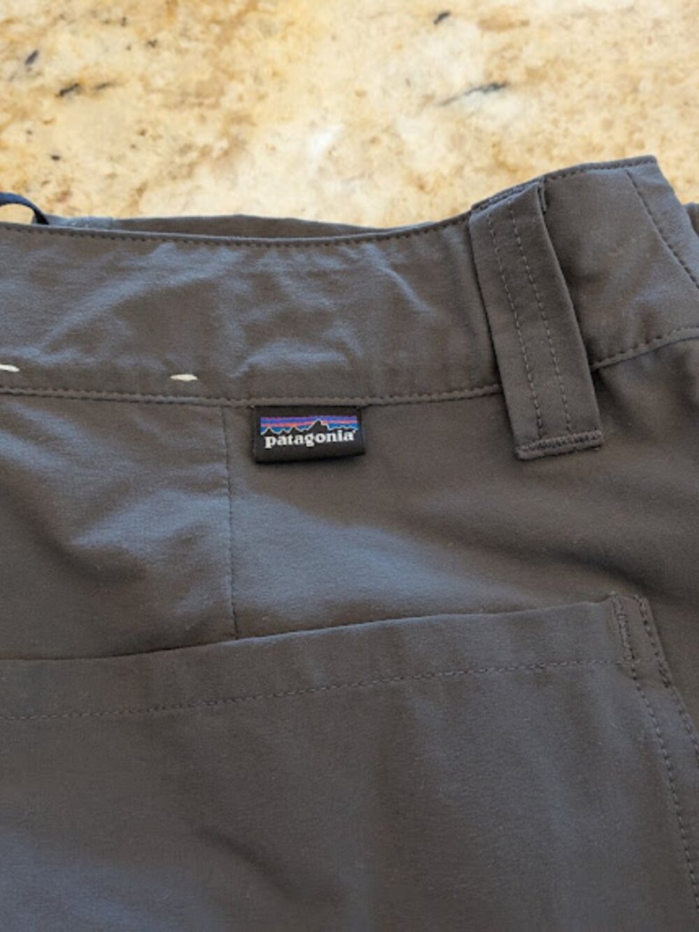 Patagonia Quandary Men's Pants 34 Hiking Outdoor Cargo Grey